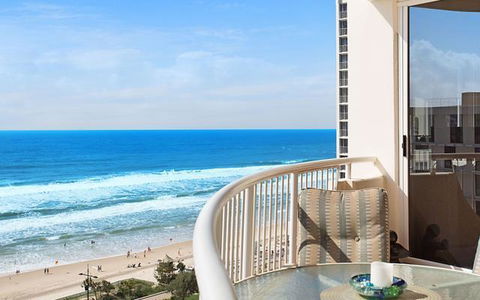 APR Private SUITES MOROC By The Beach - Palm Beach Accommodation 43