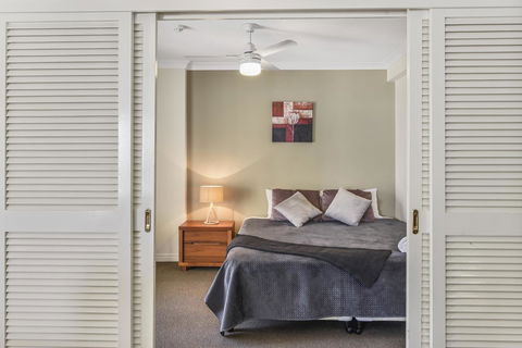 APR Private SUITES MOROC By The Beach - Palm Beach Accommodation 17