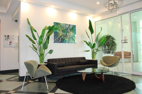 Crystal Bay On The Broadwater - Palm Beach Accommodation 4