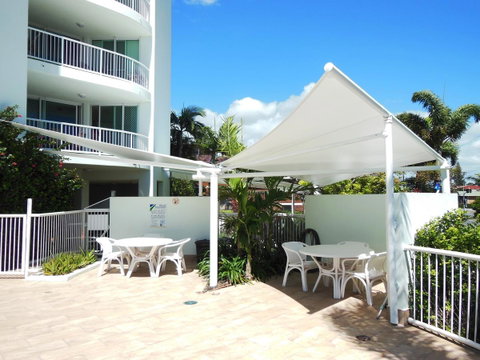 Crystal Bay On The Broadwater - Palm Beach Accommodation 10