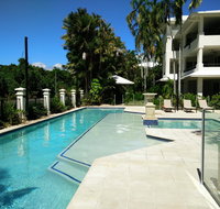 Mandalay Luxury Beachfront Apartments - Palm Beach Accommodation