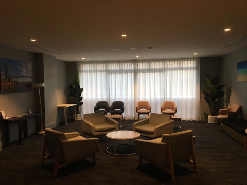 Woodroffe Hotel - Palm Beach Accommodation 5