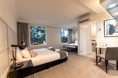 Woodroffe Hotel - Palm Beach Accommodation 15