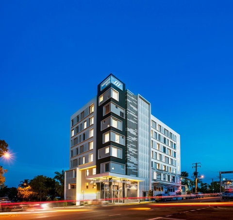 Woodroffe Hotel - Palm Beach Accommodation 20