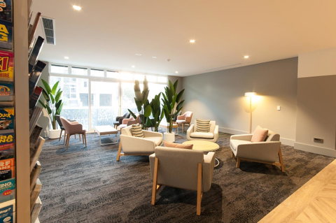 Woodroffe Hotel - Palm Beach Accommodation 26
