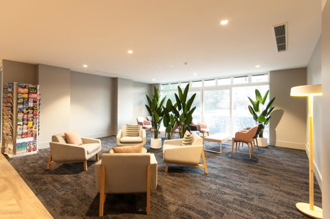 Woodroffe Hotel - Palm Beach Accommodation 22