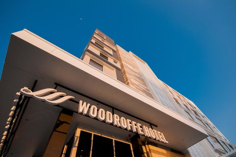Woodroffe Hotel - Palm Beach Accommodation 19
