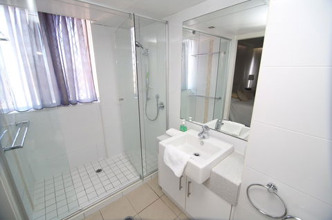 Oceania On Burleigh Beach - Palm Beach Accommodation 15