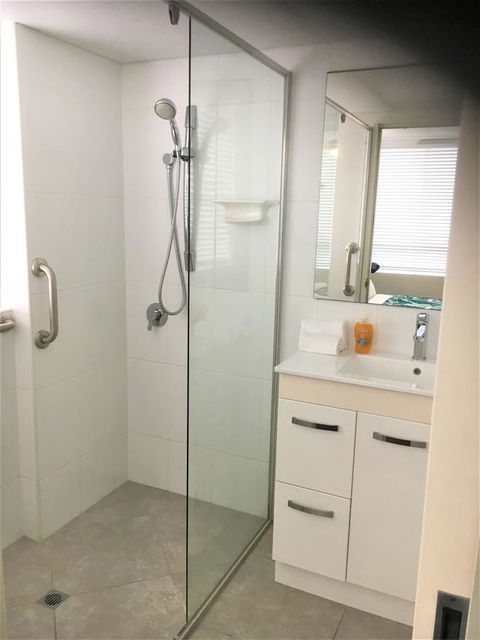 Oceania On Burleigh Beach - Palm Beach Accommodation 36