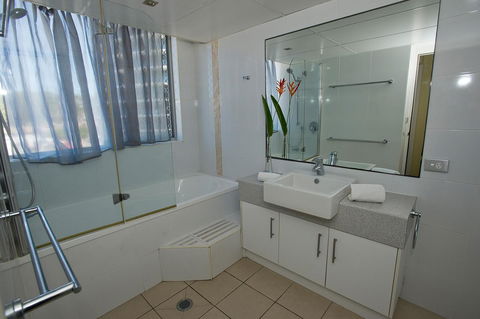Oceania On Burleigh Beach - Palm Beach Accommodation 16