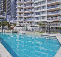 South Pacific Plaza - Official - Palm Beach Accommodation