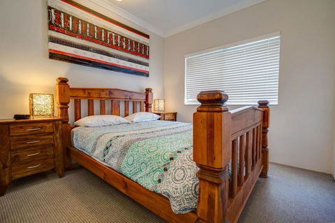 Currumbin Sands On The Beach - Palm Beach Accommodation 32