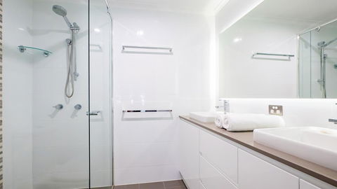 Currumbin Sands On The Beach - Palm Beach Accommodation 25