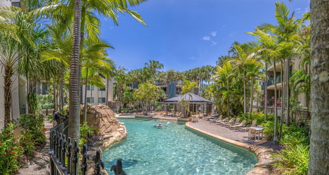 Currumbin Sands On The Beach - Palm Beach Accommodation 4