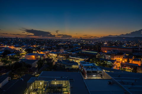 Arena Apartments By CLLIX - Palm Beach Accommodation 7