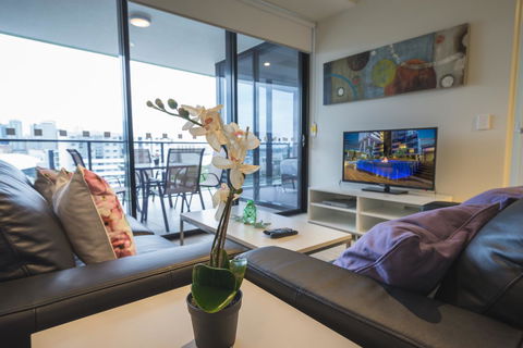 Arena Apartments By CLLIX - Palm Beach Accommodation 37