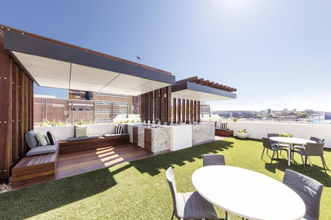 The Milton Brisbane - Palm Beach Accommodation 11
