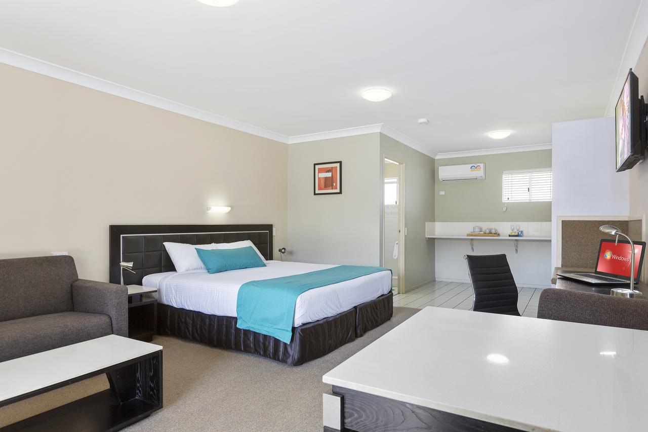 Geebung QLD Palm Beach Accommodation
