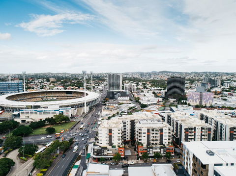 Gabba Central Apartments - Palm Beach Accommodation 0