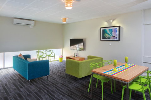 Palm Beach Hotel - Palm Beach Accommodation 4