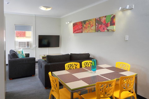 Palm Beach Hotel - Palm Beach Accommodation 23