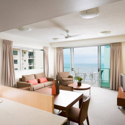 Mantra Trilogy - Palm Beach Accommodation 2