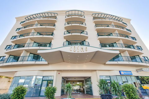 Central Cosmo Apartment Hotel - Palm Beach Accommodation 0