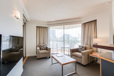 Central Cosmo Apartment Hotel - Palm Beach Accommodation 27