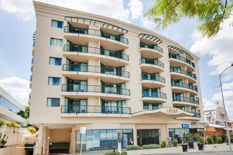 Central Cosmo Apartment Hotel - Palm Beach Accommodation 13