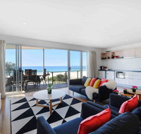 Sandbox Luxury Beach Front Apartments - Palm Beach Accommodation