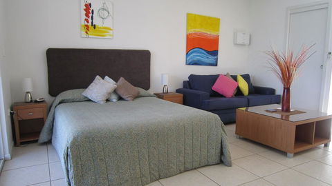 Waterview Airlie Beach - Palm Beach Accommodation 16