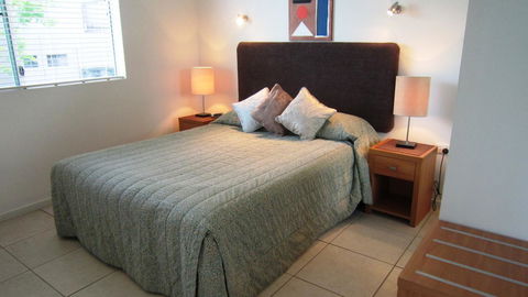 Waterview Airlie Beach - Palm Beach Accommodation 1