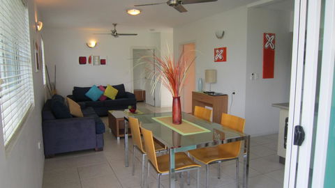 Waterview Airlie Beach - Palm Beach Accommodation 20