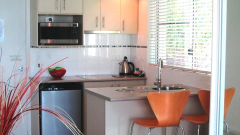 Waterview Airlie Beach - Palm Beach Accommodation 29