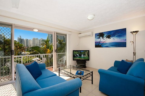 Champelli Palms Apartments - Palm Beach Accommodation 1