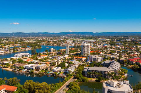 Aegean Resort Apartments - Palm Beach Accommodation 19