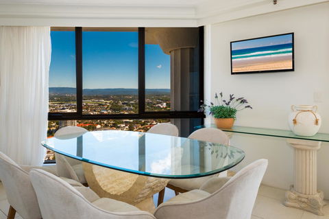 Aegean Resort Apartments - Palm Beach Accommodation 16