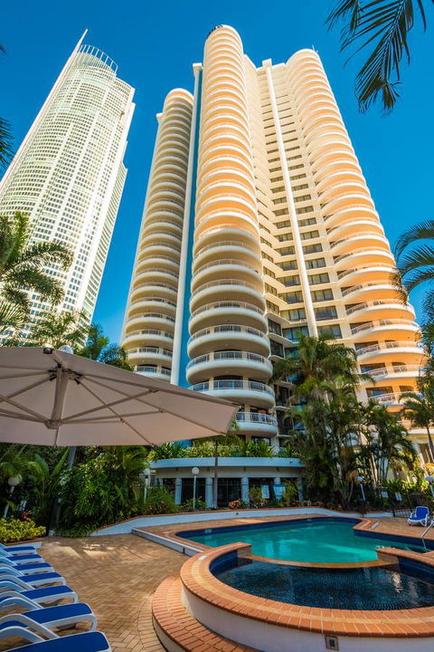 Aegean Resort Apartments - Palm Beach Accommodation 6