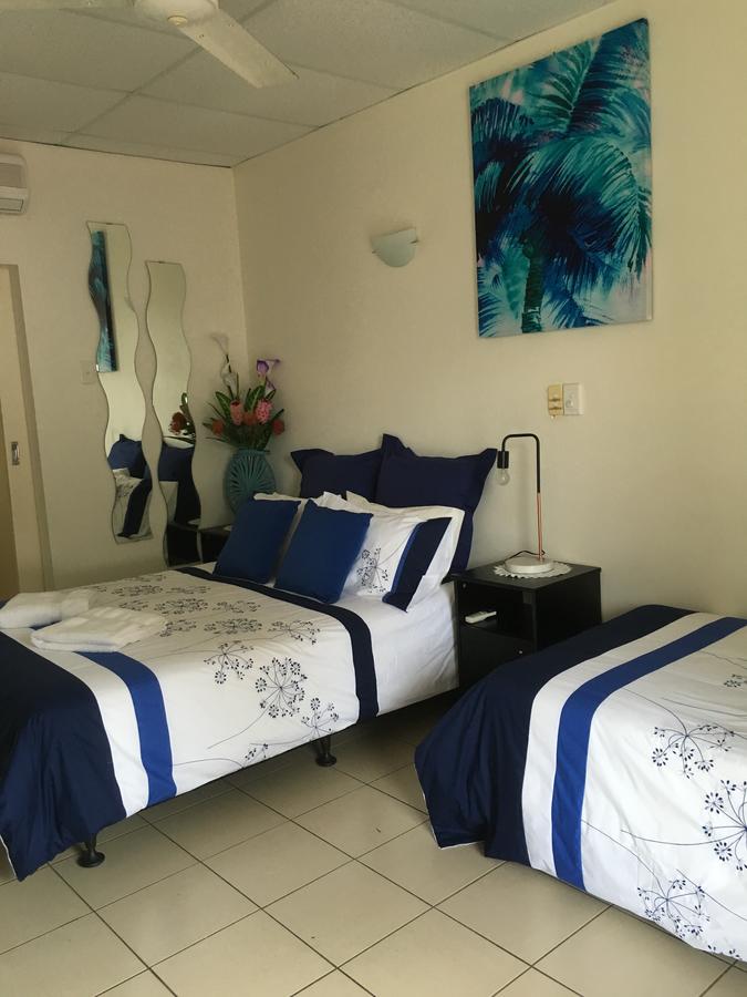 Garradunga QLD Palm Beach Accommodation