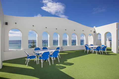 ULTIQA Burleigh Mediterranean Resort - Palm Beach Accommodation 25