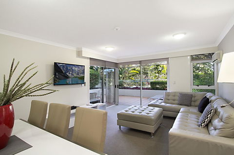 ULTIQA Burleigh Mediterranean Resort - Palm Beach Accommodation 35