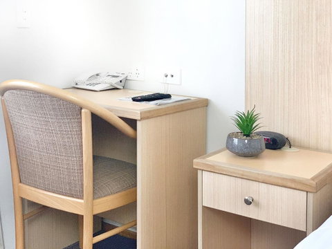 Airport Ascot Motel - Palm Beach Accommodation 17