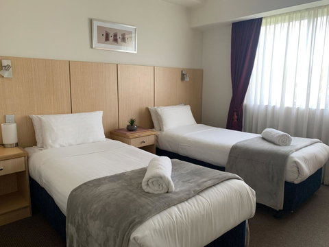 Airport Ascot Motel - Palm Beach Accommodation 8