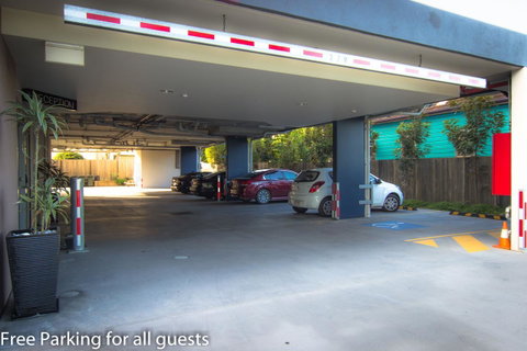 Airport Ascot Motel - Palm Beach Accommodation 38