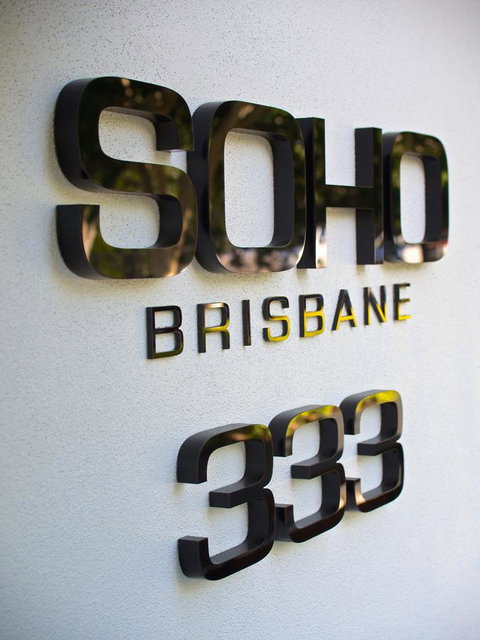 Soho Brisbane - Palm Beach Accommodation 33