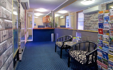 Soho Brisbane - Palm Beach Accommodation 13
