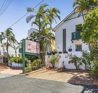 City Palms Brisbane - Palm Beach Accommodation