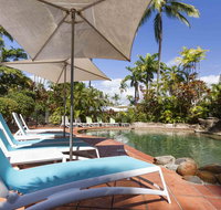 Club Tropical Resort - Palm Beach Accommodation