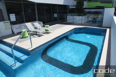 Code Apartments - Palm Beach Accommodation 7