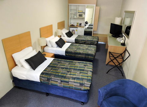Best Western Airport 85 Motel - Palm Beach Accommodation 43